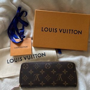 Louis Vuitton Clemence Wallet. Excellent Condition